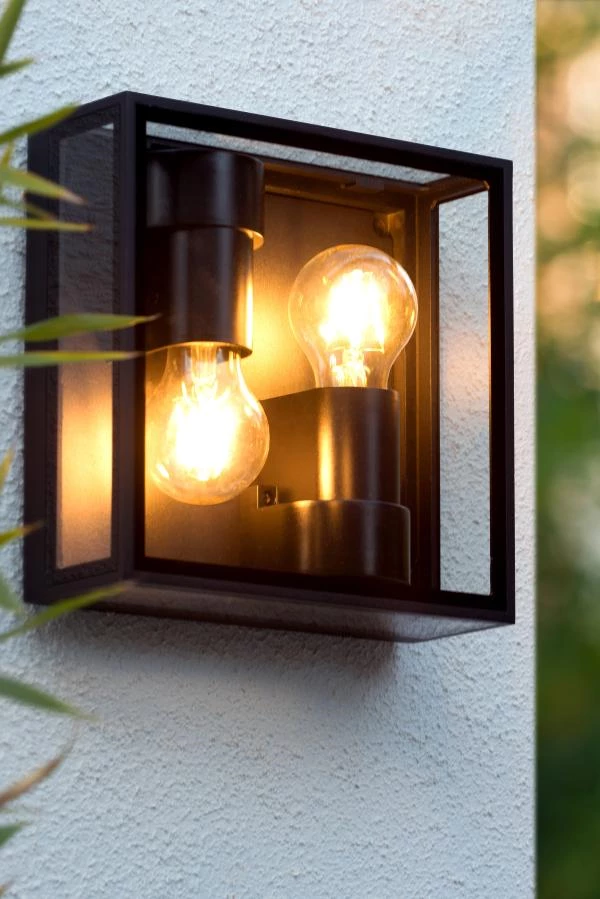 Lucide DUKAN - Plafonnière Buiten - 2xE27 - IP65 - Zwart - sfeer 2